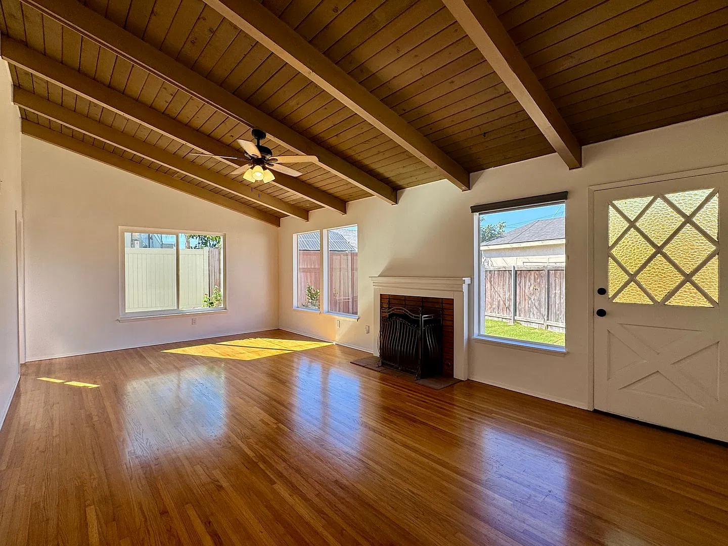 Charming Coronado Home 4 Bedrooms, 2 Baths Plus Two Additional Living Spaces! — Photo 3