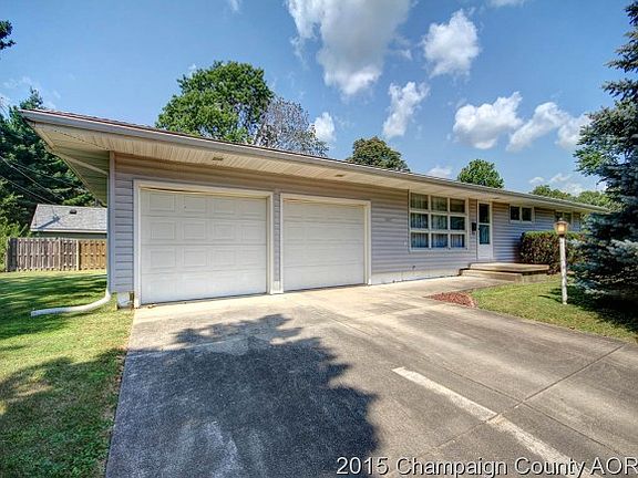 2nd image of 502 Cedar Ct