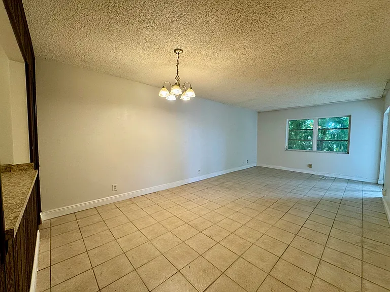 6505 Winfield Blvd #B-45 — Photo 3