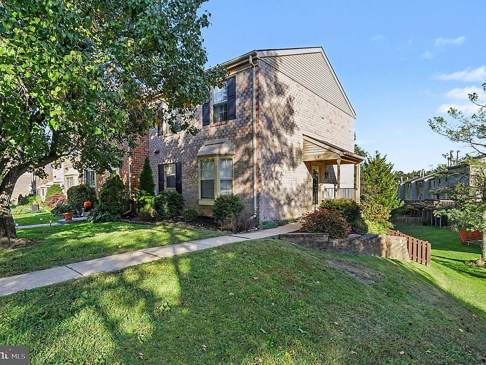 2 Bryce Ct