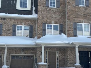 5 Savage Dr, Hamilton, ON L8B0A1