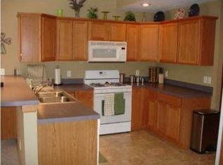 58 Brewer Park Cir, Grand Rapids, MI 49548