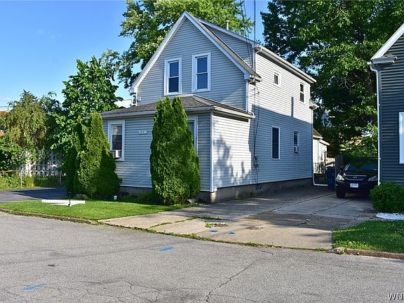 2nd image of 31 Elkhart St