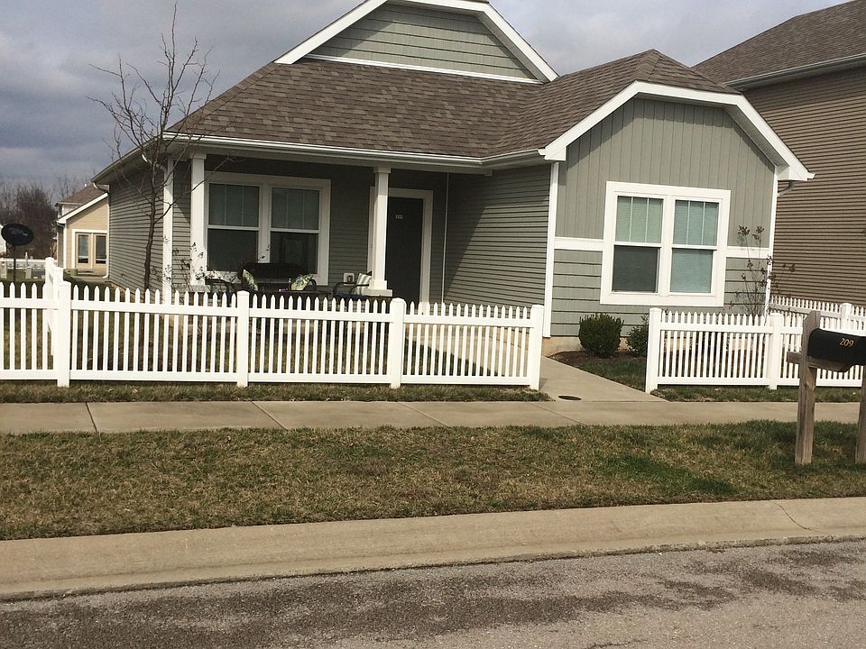 1st image of 410 Penny Ln