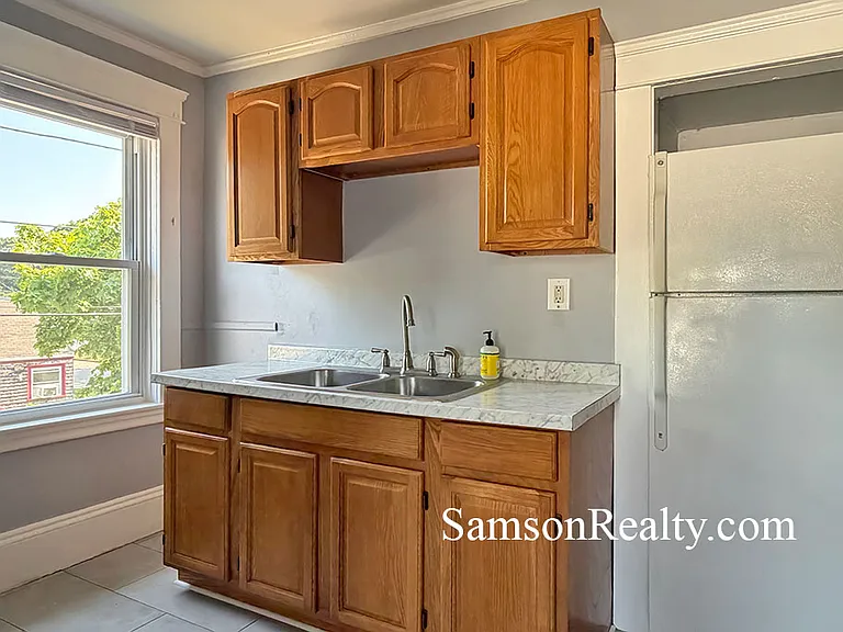 38 Viola Ave #2 — Photo 3