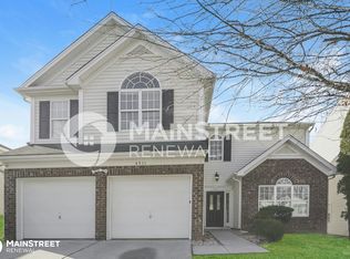 4511 Dalbeth St, Charlotte, NC 28213