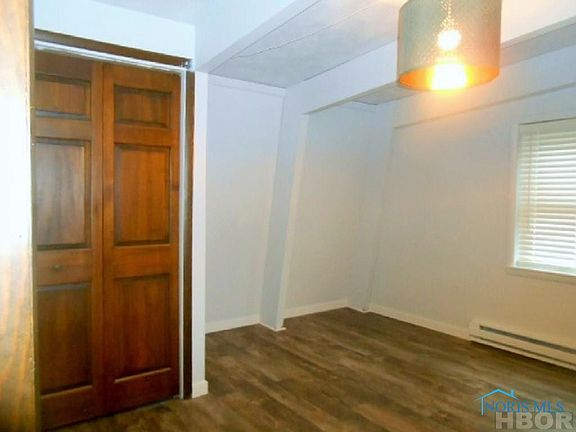 2nd image of 1019 E 11th St #2