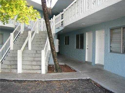 5th image of 2210 NW 7th Ct