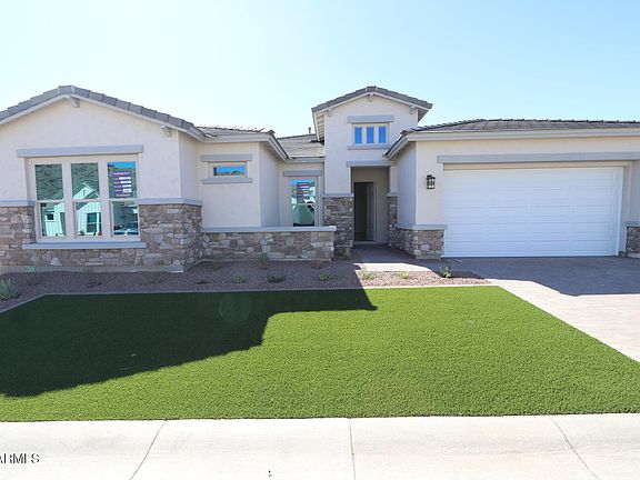 3rd image of 21627 W MARIPOSA Street