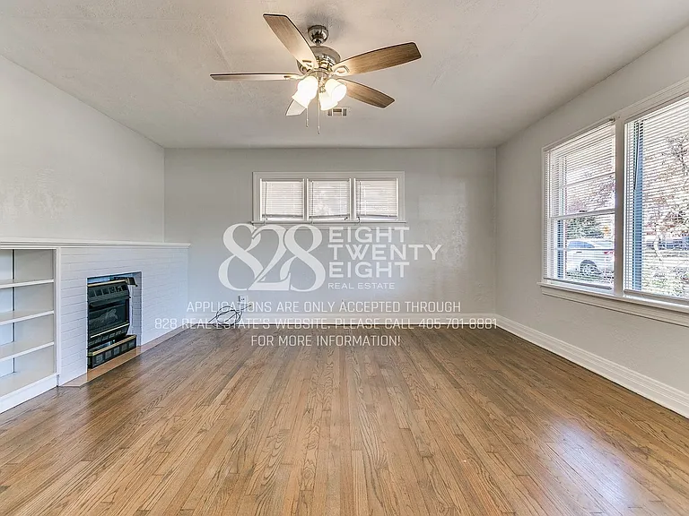 930 Miller Ave — Photo 8