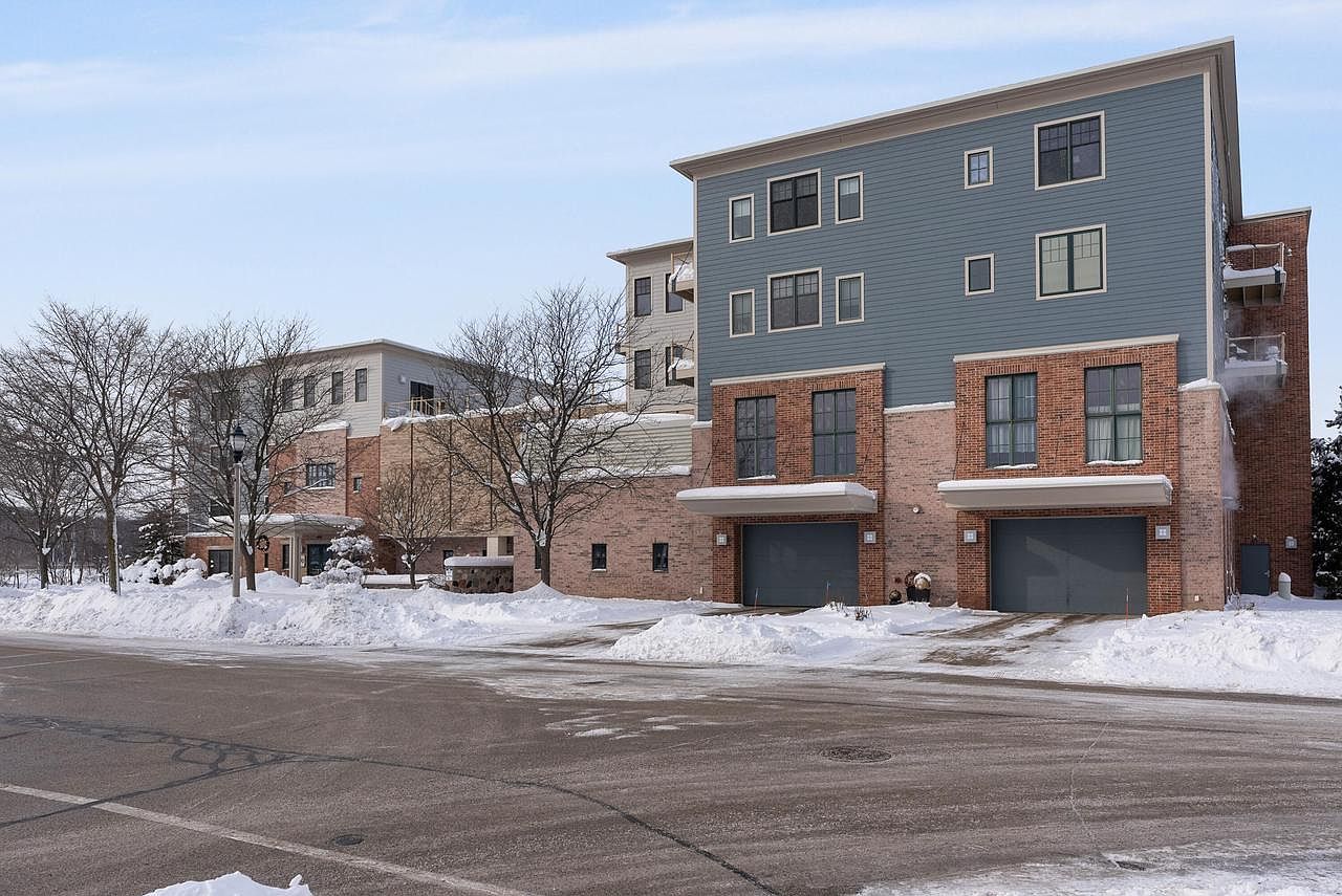 690 River Shores DRIVE UNIT 409, West Bend, WI 53090 Zillow
