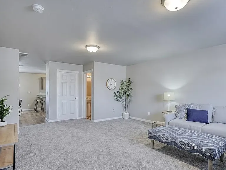 2015 Lawrence Ln #2006 — Photo 31