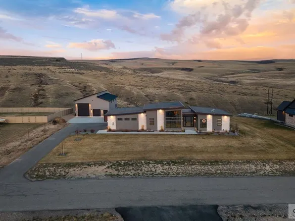 7699 S Packbridge Ln, Idaho Falls, ID 83406