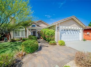 13517 Chrystal Ct, Fontana, CA 92336