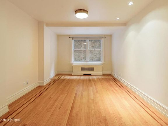 5th image of 135 Central Park W APT 1SCR