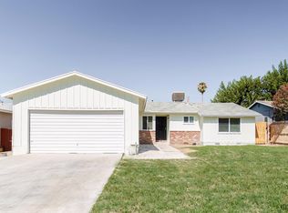 2816 Pomona St, Bakersfield, CA 93305