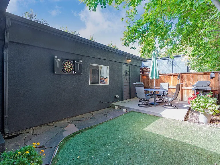 1711 Martin Luther King Blvd — Photo 29
