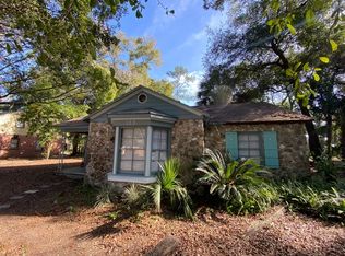 123 NW 20th Dr #1, Gainesville, FL 32603