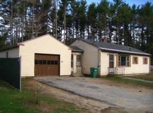 14 Flat Rock Bridge Rd, Rochester, NH 03868