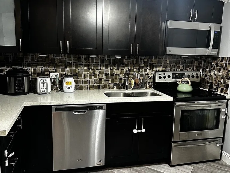 825 Brickell Bay Dr #750 — Photo 8
