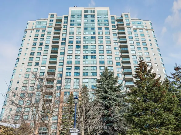 125 Omni Dr #1136, Toronto, ON M1P 5A9