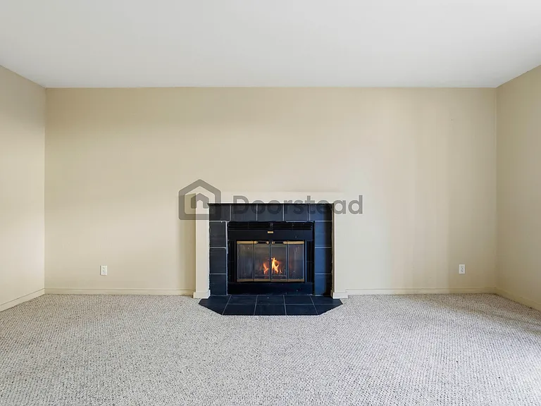 1318 B St #102 — Photo 20