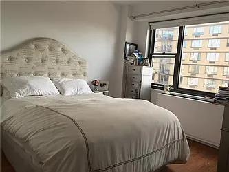 Rented by Century 21 Metropolitan