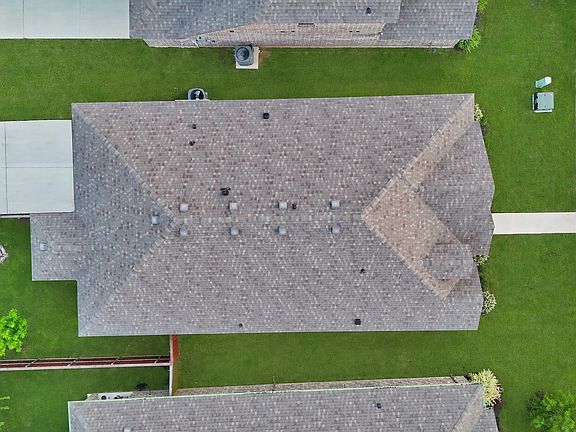 4th image of 340 Freestall Dr