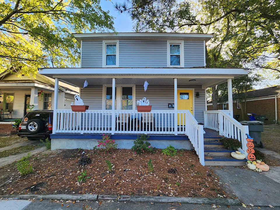 2732 Jason Ave #2