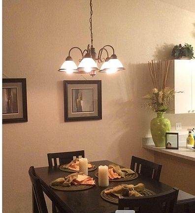 2nd image of 815 SE 24th Ave #815