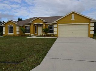 2455 SW Monterrey Ln, Port Saint Lucie, FL 34953
