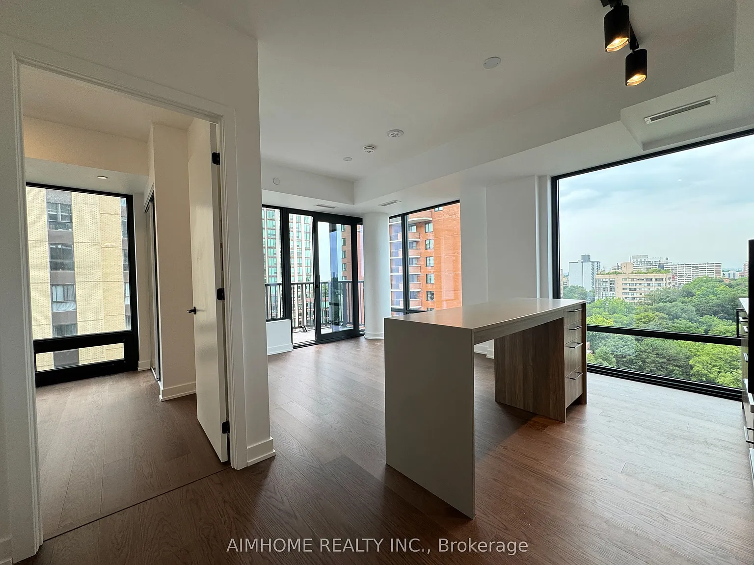 2 bed, $3,500 — Photo 2