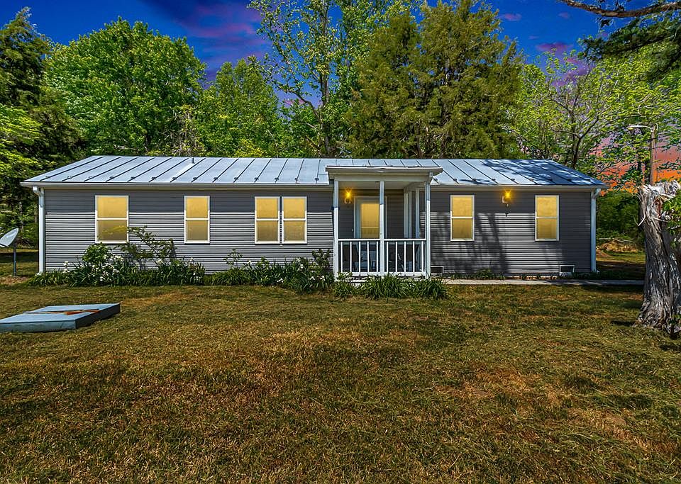 1st image of 993 Remo Rd