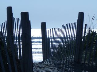 699 Nantasket Ave APT 2, Hull, MA 02045