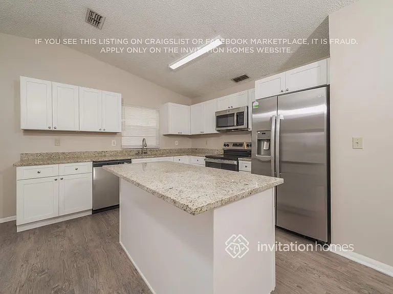 1325 Periwinkle Ct — Photo 7