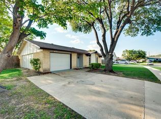 2001 Albert Rd, Carrollton, TX 75007