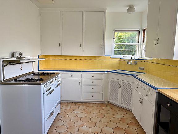 Kitchen with Vintage Wedgewood Stove