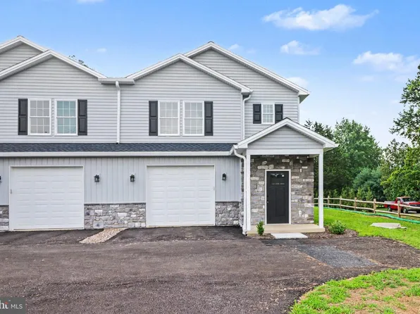 509 S Baltimore St, Dillsburg, PA 17019