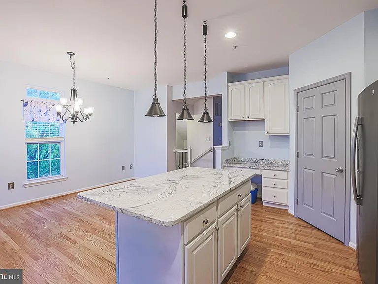9300 Summit View Way — Photo 13