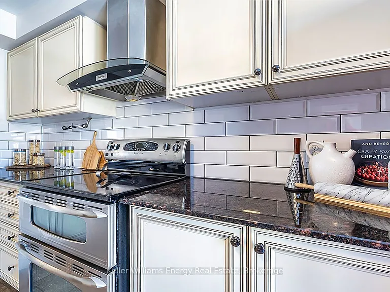 1790 Finch Ave #16 — Photo 9