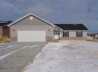 160 Palace Way Dr, Troy, MO 63379