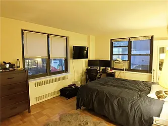 Rented by Century 21 Metropolitan