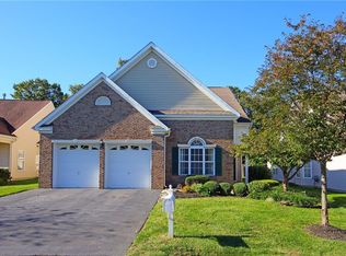 35 George W Helme Dr, Helmetta, NJ 08828