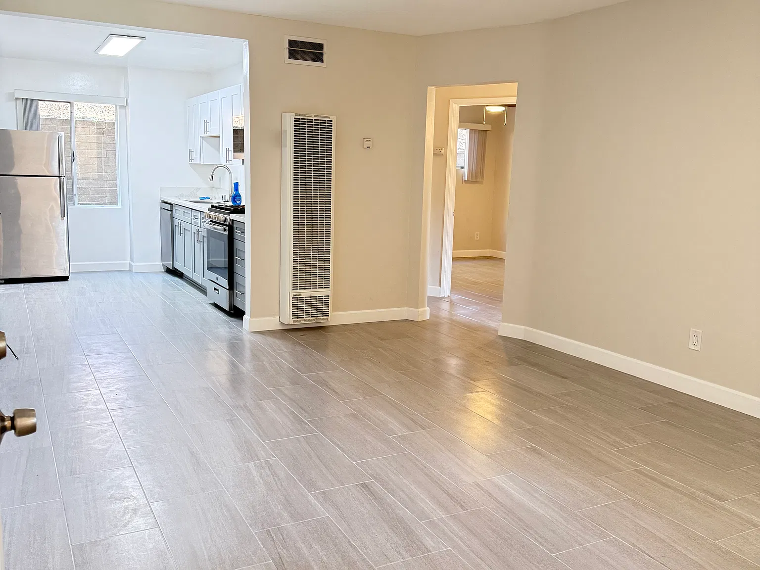 2 bed, 775 sqft, $2,595 — Photo 1
