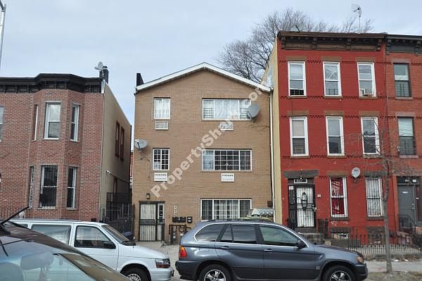 1st image of 173 Hull St APT 3