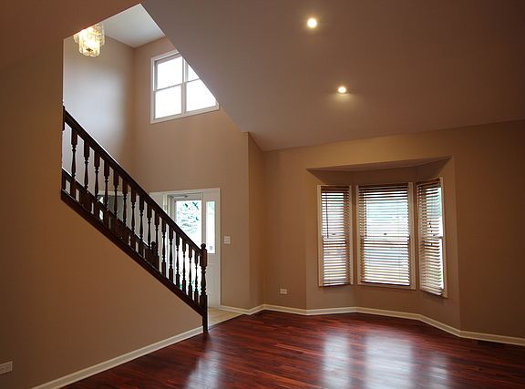 4th image of 18733 W Heather Ct