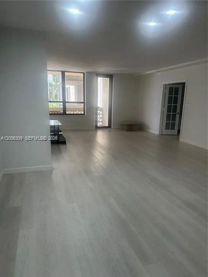 10185 Collins Ave cu-309, Bal Harbour, FL 33154 — Photo 2