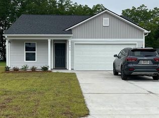 709 Twin Oaks Cir, Lake City, SC 29506
