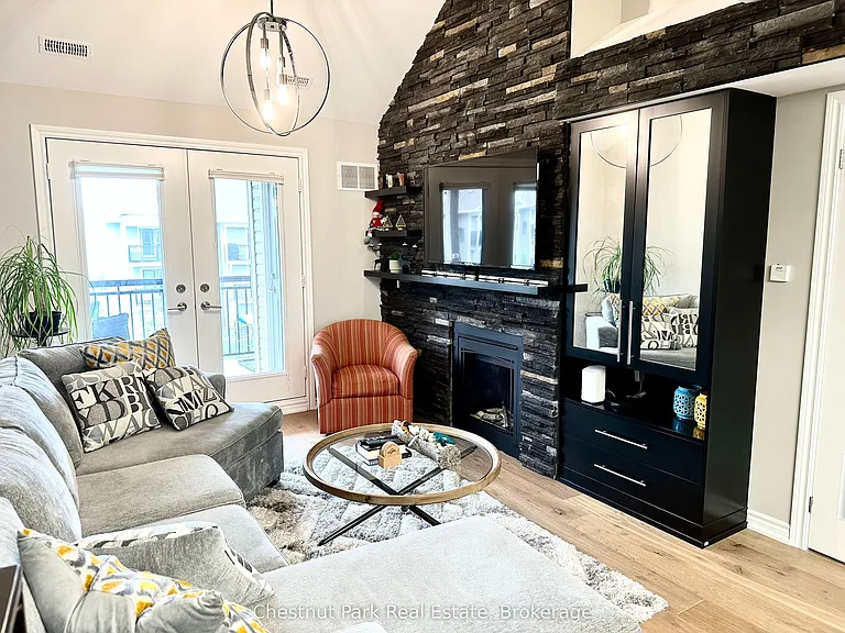 4 Cove Ct #306 — Photo 8