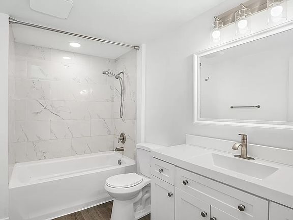 4th image of 3272 S Orchard Dr #4